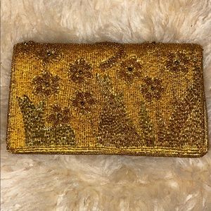 Vintage yellow beaded clutch